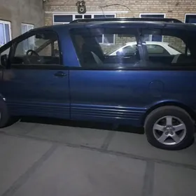 Toyota Previa 1991