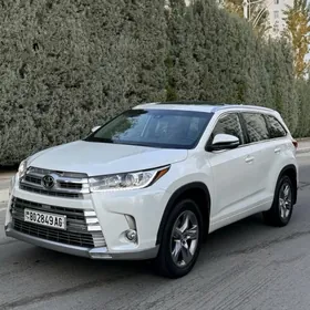 Toyota Highlander 2019