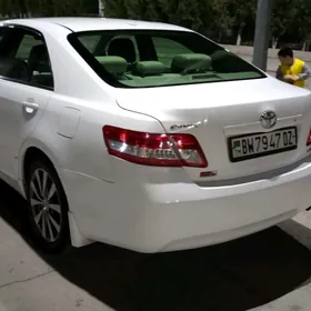 Toyota Camry 2010