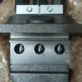 Топливный насос Бобкат