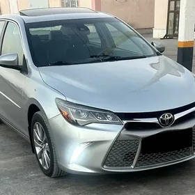 Toyota Camry 2016