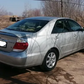 Toyota Camry 2005