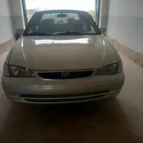 Toyota Corolla 2000