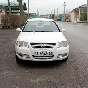 Nissan Sunny 2009