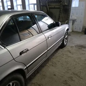 BMW 525 1991