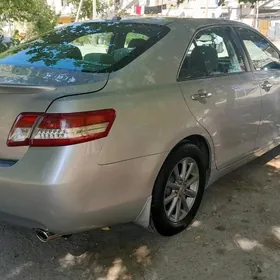Toyota Camry 2011