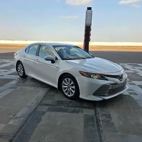 Toyota Camry 2020