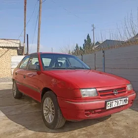 Opel Astra 1993