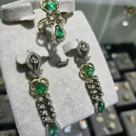 satlyk gyzyl komplekt