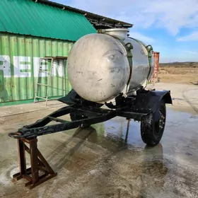 Tirkeg boçka прицeп бочка.