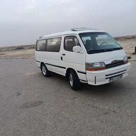 Toyota Hiace 1990