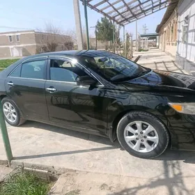 Toyota Camry 2011