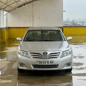 Toyota Camry 2011