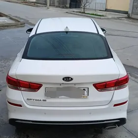 Kia Optima 2020