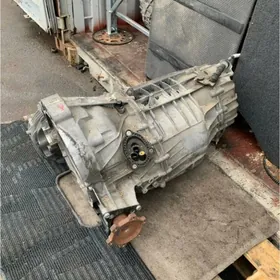 Коробка Ауди А4