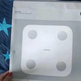 Продаются Весы Напольные