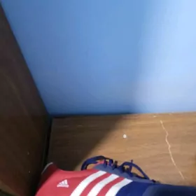 кроссовки 43