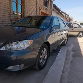 Toyota Camry 2003