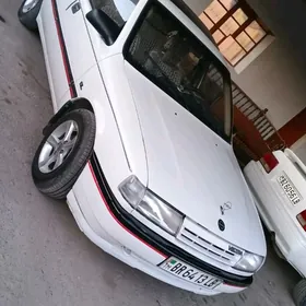 Opel Vectra 1990