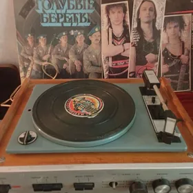 Проигрыватель,,Россия"