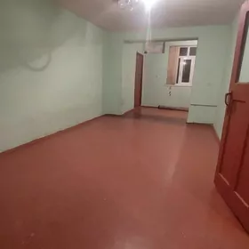 (3237)-6MKR 2-KOMNAT 2-ETAJ GULŞAT MAGAZIN RAHMAN