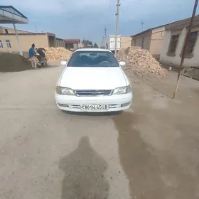 Toyota Corona 1995
