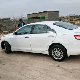 Toyota Camry 2010