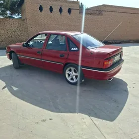 Opel Vectra 1989