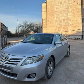 Toyota Camry 2010