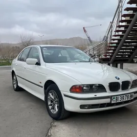 BMW E39 1999