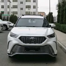 Toyota Highlander 2020