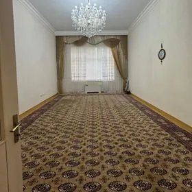 Cehow elitka 9 etaz 4 komnat