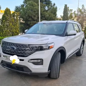 Ford Explorer 2021