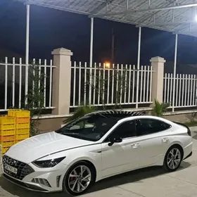 Hyundai Sonata 2021