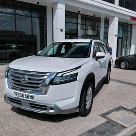 Nissan Pathfinder 2022