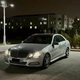 Mercedes-Benz E350 2009