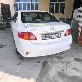 Toyota Corolla 2010