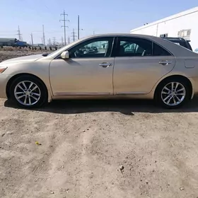 Toyota Camry 2010