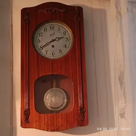 настенные часы