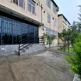 9мкр 3ком 1эт с ремонтом