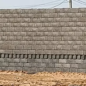 beton kerpiç.örýän Maryň içind