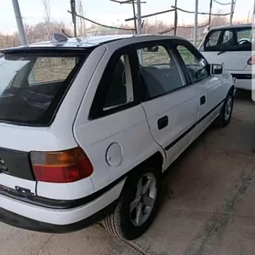 Opel Astra 1992