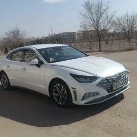 Hyundai Sonata 2022