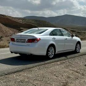 Lexus ES 350 2010