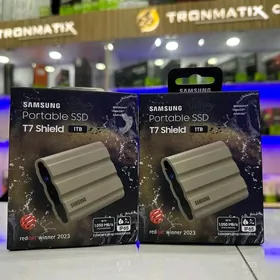 Samsung T7 Shield SSD 1TB New
