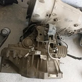 Nissan sunny Karopka