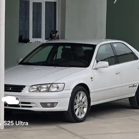 Toyota Camry 1998