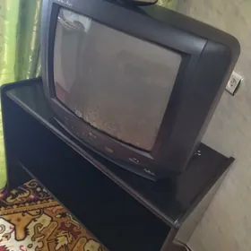 Телевизор 2шт.