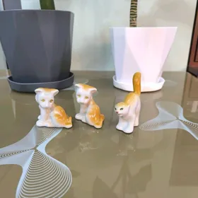 STATUETKA/СТАТУЭТКА