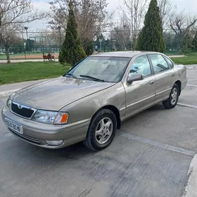 Toyota Avalon 1999